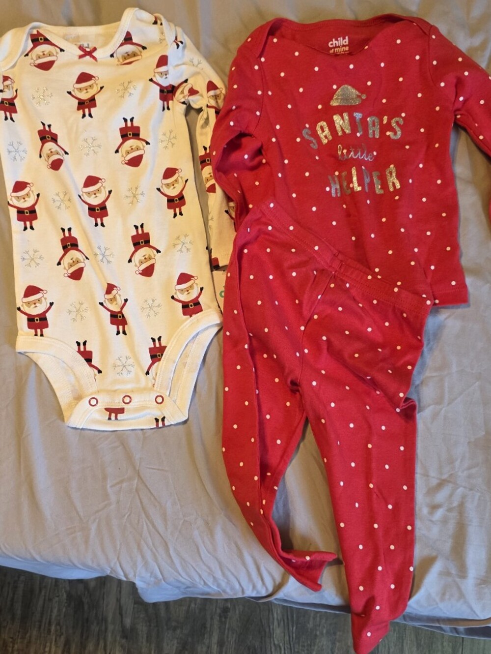 Carter's Santa Print Holiday Pajama Set